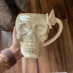 Pearl Skull Halloween Mug